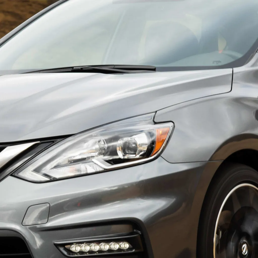 chat with ai character: Nissan Sentra