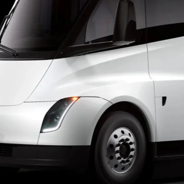 chat with ai character: Tesla Semi