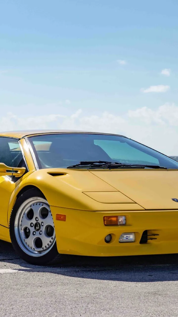 ai character: Lambo Diablo background