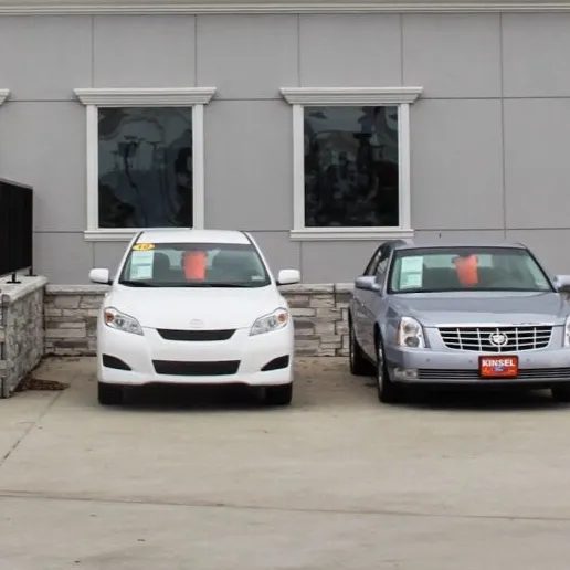 chat with ai character: Omel Motors