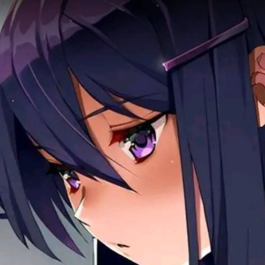 chat with ai character: Yuri