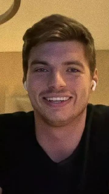 ai character: Max Verstappen  background