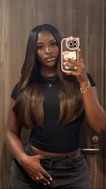 ai character: Kiki background