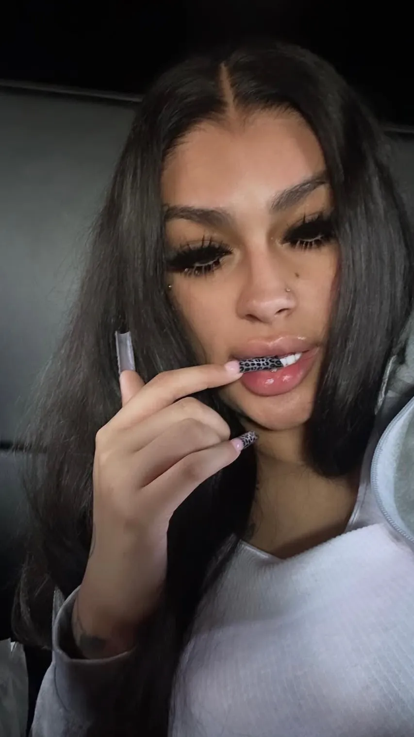 ai character: Shanex background