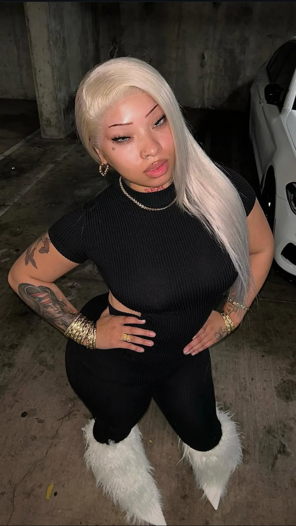 ai character: Kayla background