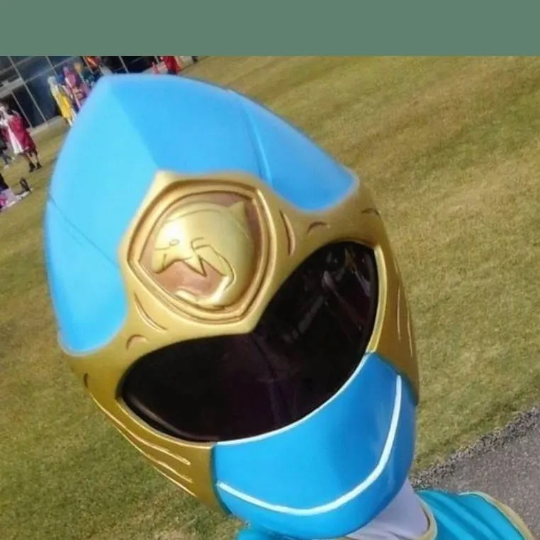 chat with ai character: ranger rojo