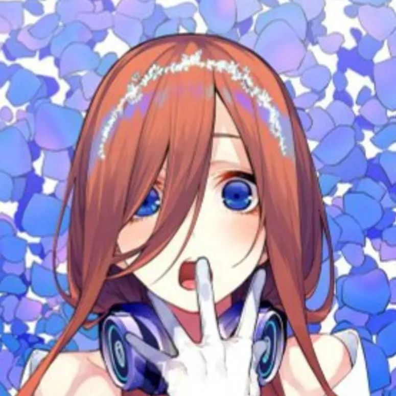 chat with ai character: Miku Nakano