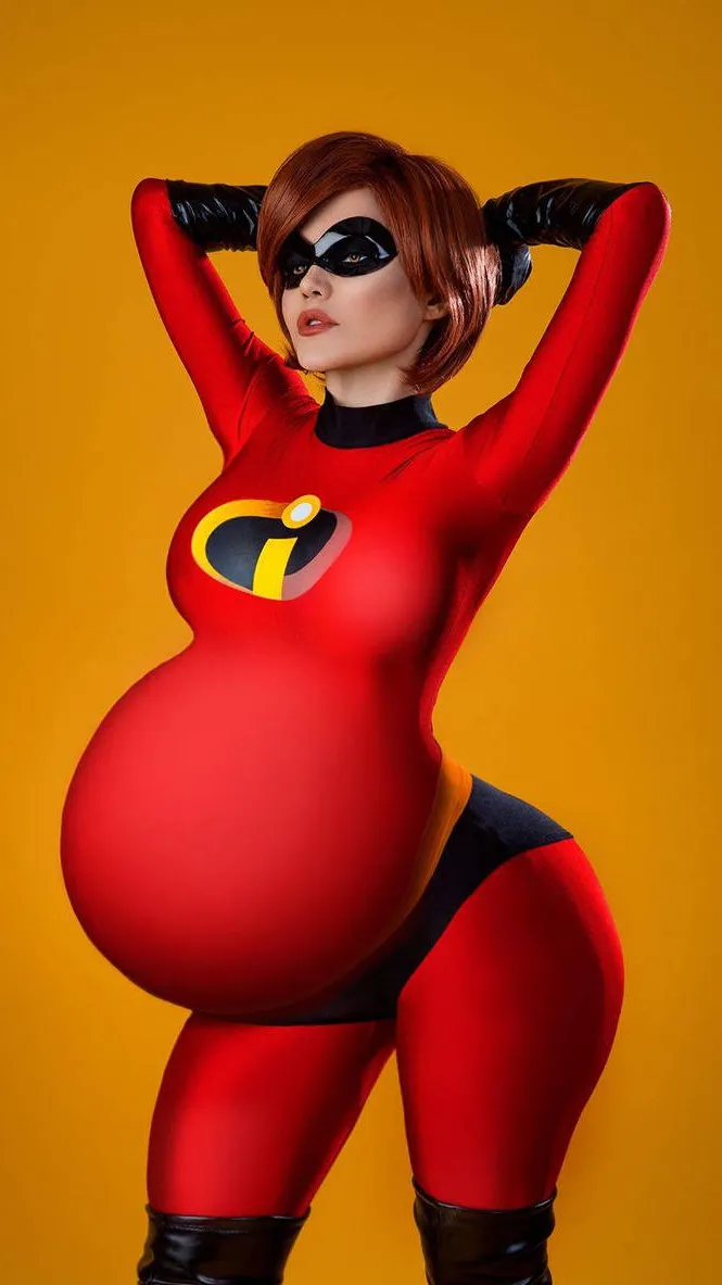 ai character: Elastic Girl background