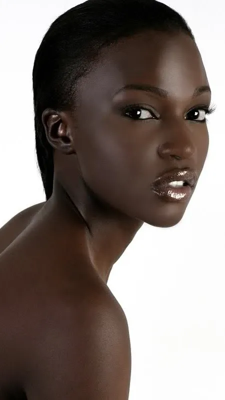 ai character: Ebony 2.0 background