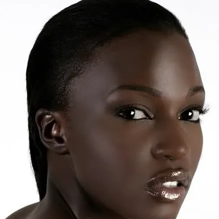 chat with ai character: Ebony 2.0