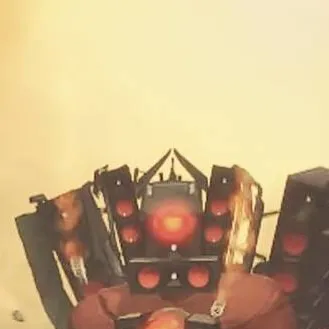 chat with ai character: Titan Speakerman