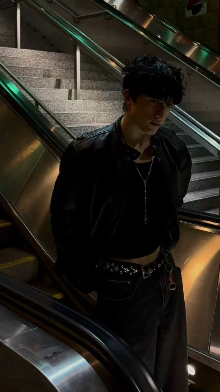 ai character: Kyle background