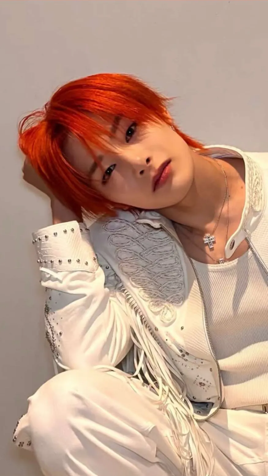 ai character: Jeongin  background