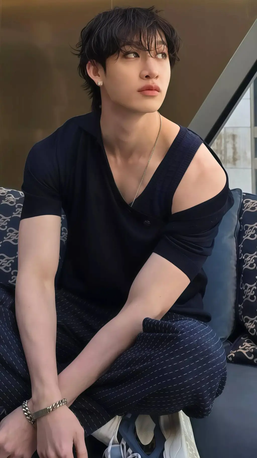 ai character: Bangchan  background