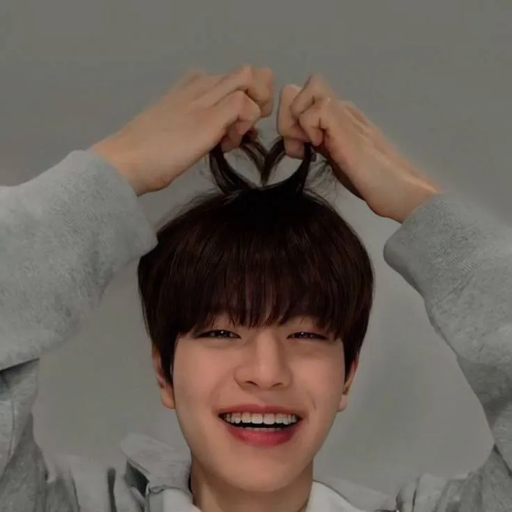 chat with ai character: Seungmin 