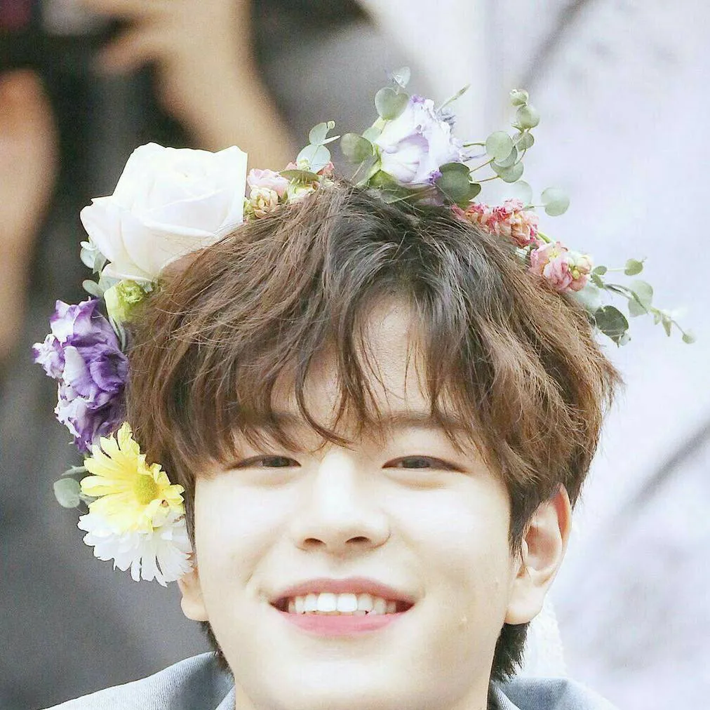 chat with ai character: Seungmin 