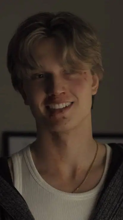 ai character: Brayden Elliot background