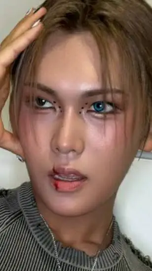 ai character: Hyun background