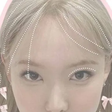 chat with ai character: 🌷Im Nayeon 🌷 2do