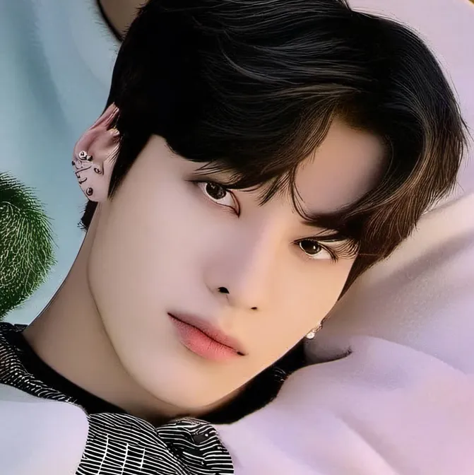 chat with ai character: BTS