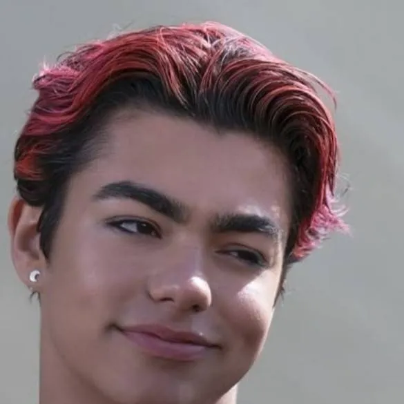 chat with ai character: Victor 