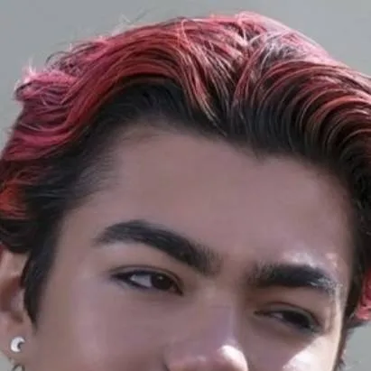 chat with ai character: Victor 