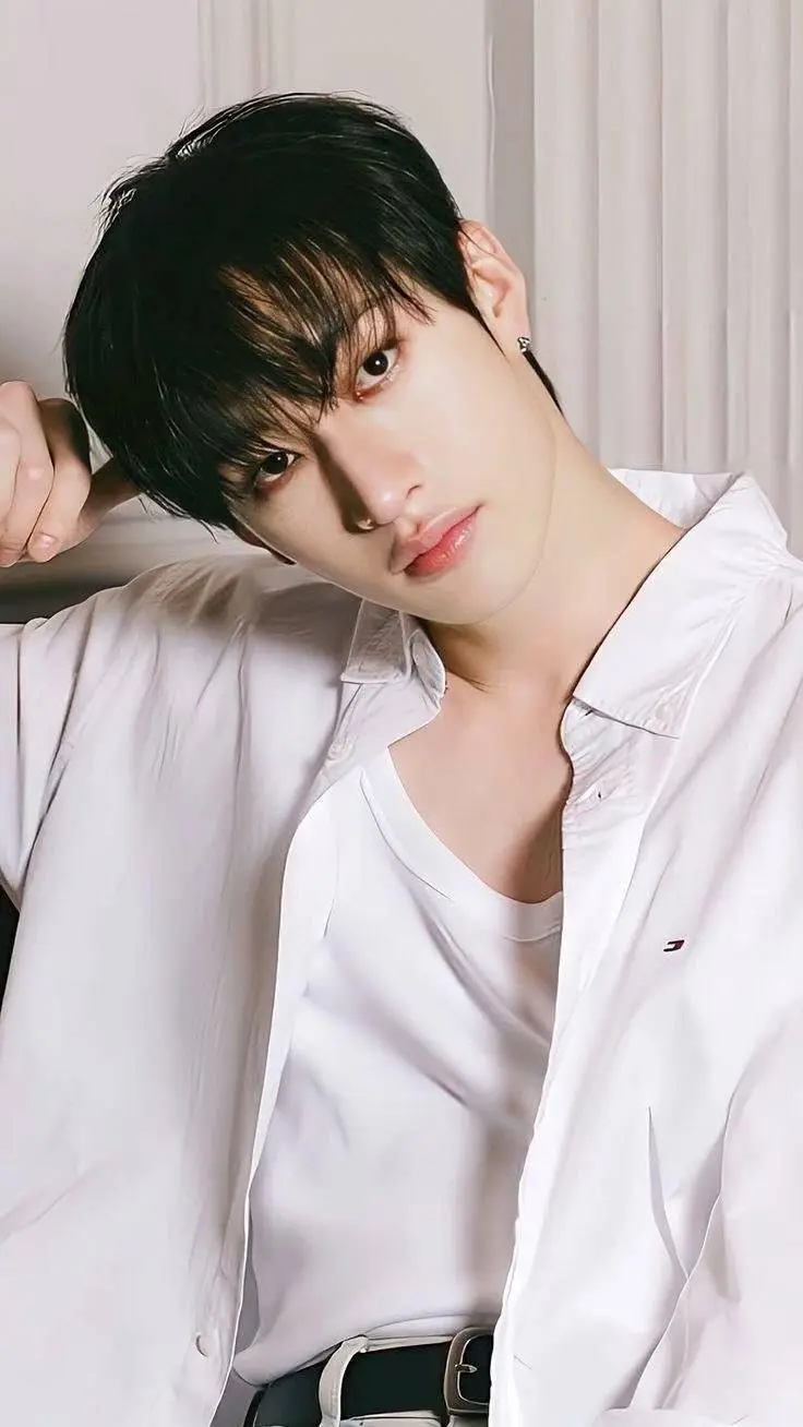 ai character: Bangchan  background