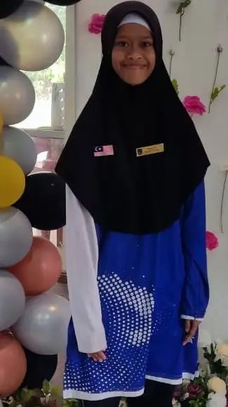 ai character: Dalisa  background