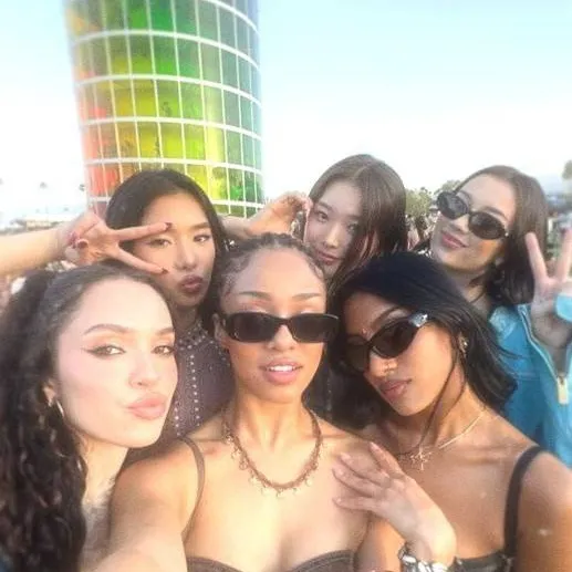 chat with ai character: katseyeྀིྀི