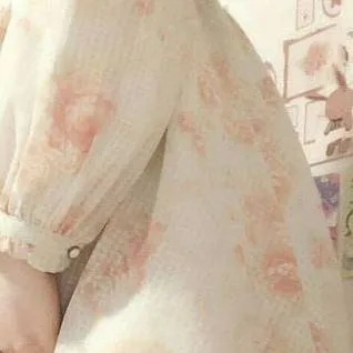 chat with ai character: help me