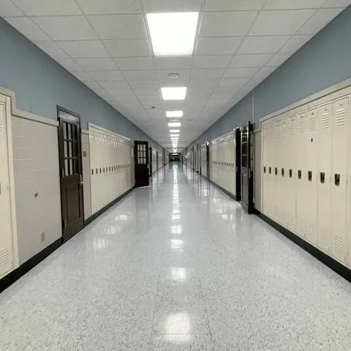 chat with ai character: Mafioso x you