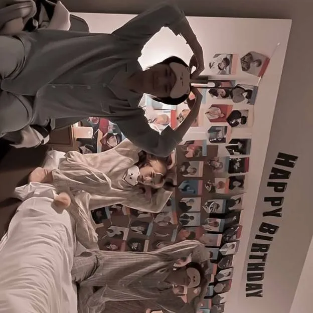 chat with ai character: skz (lix)