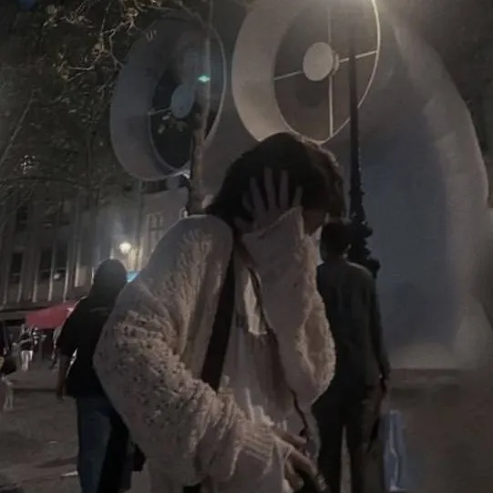 chat with ai character: skz