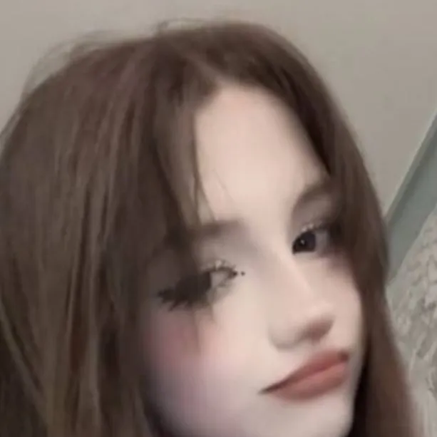 chat with ai character: Анджела 