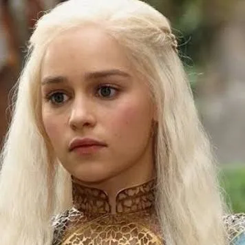 chat with ai character: Daenerys Targaryen