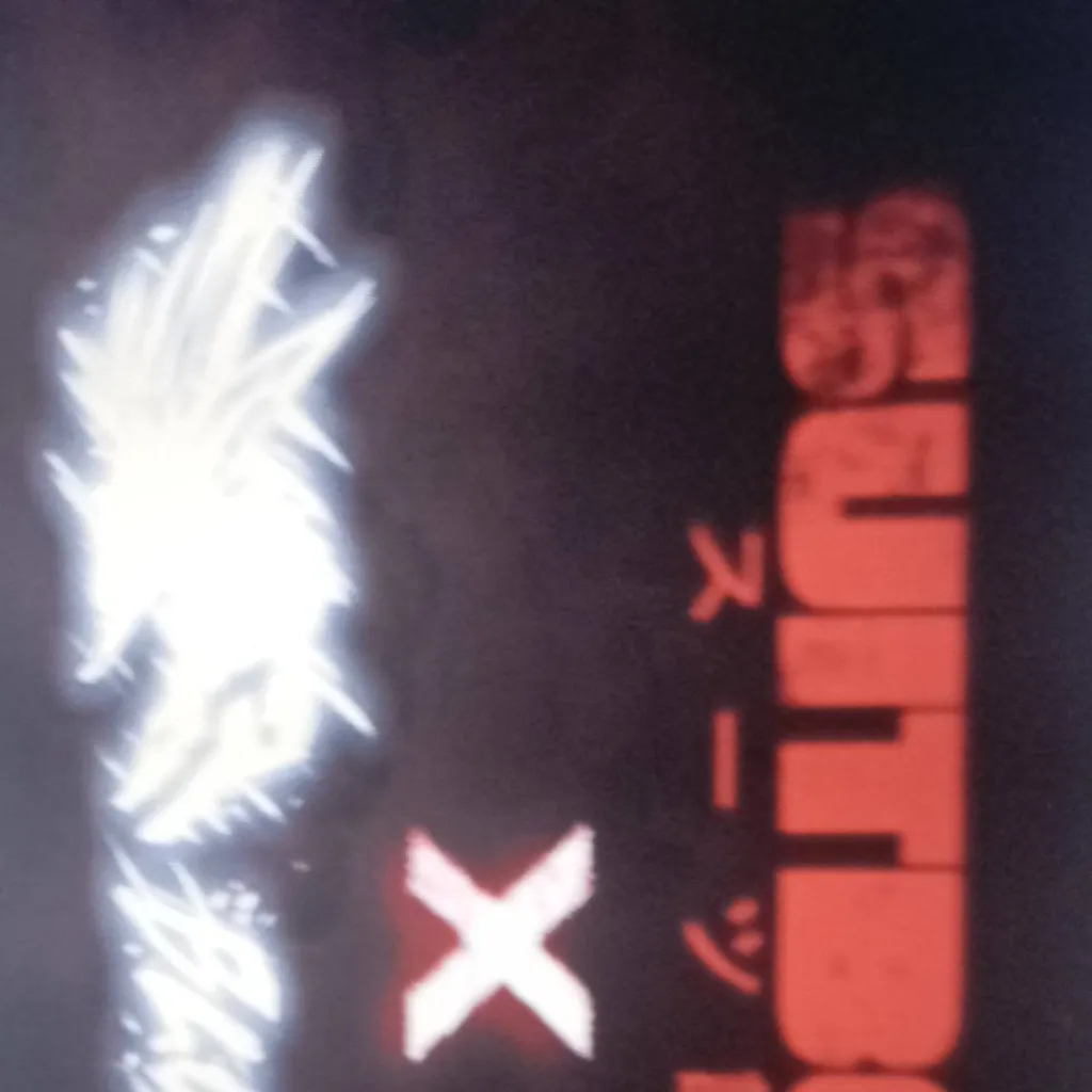 chat with ai character: suitborn 