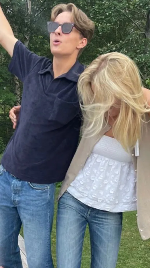 ai character: Luke background