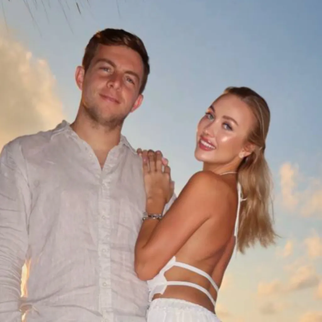 chat with ai character: Tallon Griekspoor