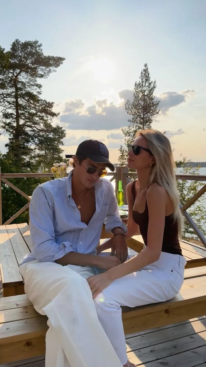 ai character: Levi background