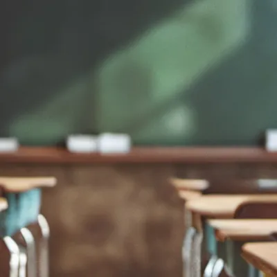chat with ai character: Classroom
