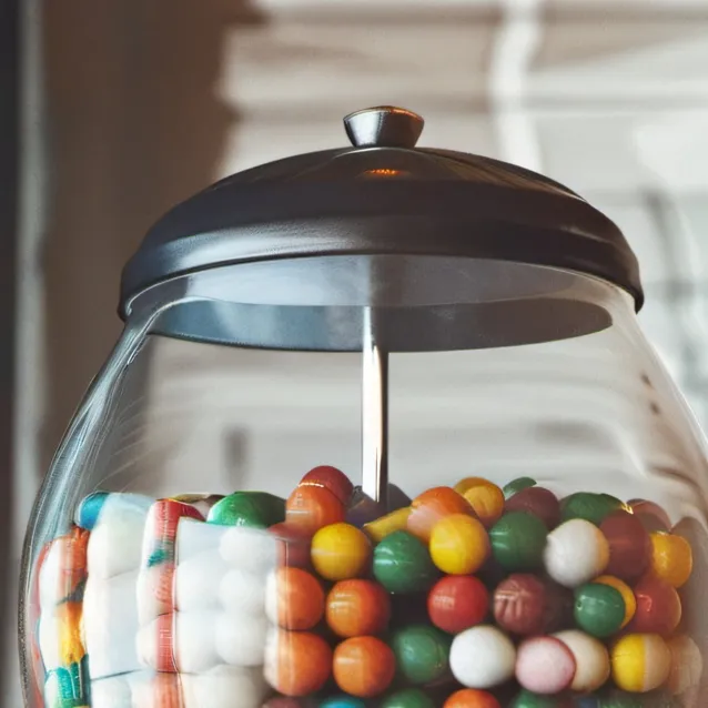 chat with ai character: gumball machine