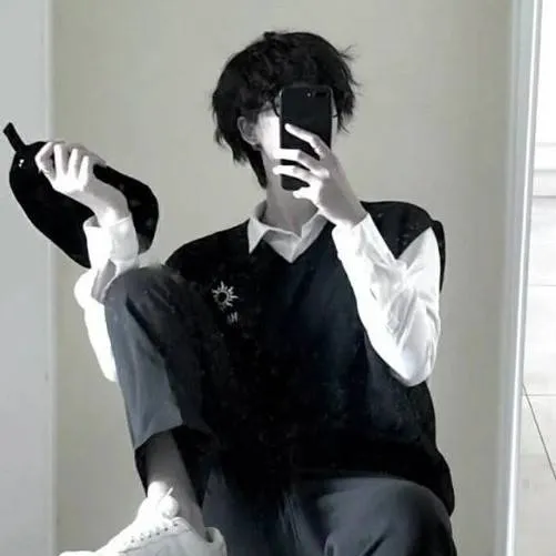 chat with ai character: Kaelen akira