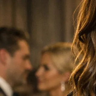 chat with ai character: Angelina