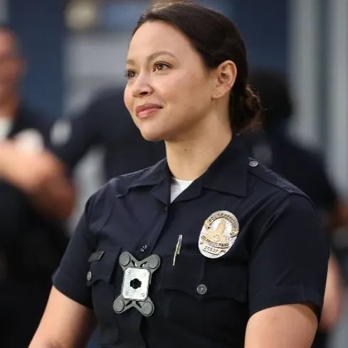 Chat with Lucy Chen - text or voice, Enjoy AI Chat Free & Safe