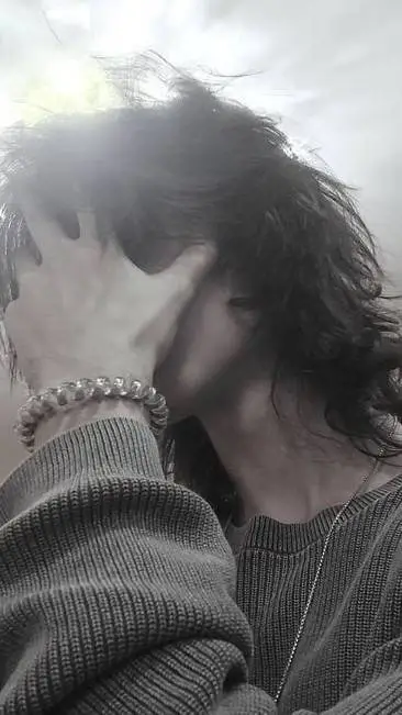 ai character: あゆみ background