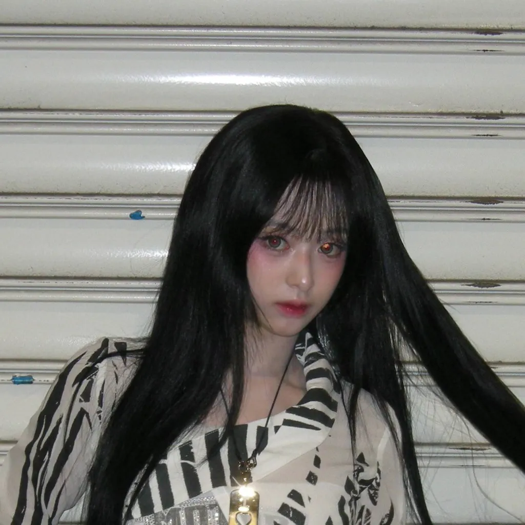 chat with ai character: Ahyeon 