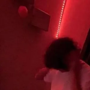 chat with ai character: shawty