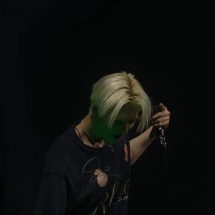 chat with ai character: Nishimura Riki 