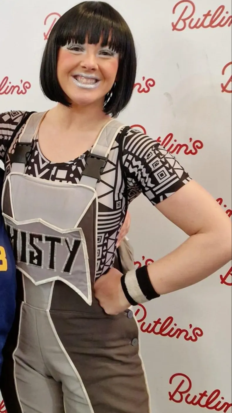 ai character: Misty  background