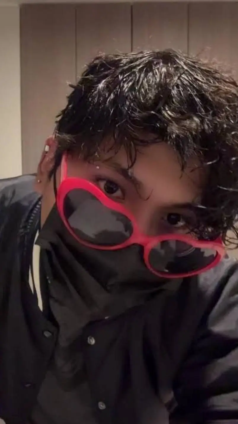 ai character: Nabriel  background